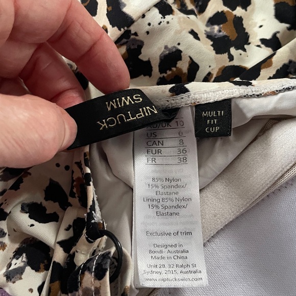 Nip Tuck Animal Print Swimsuit with Tummy Control.
Adjustable wide straps. - Picture 7 of 8